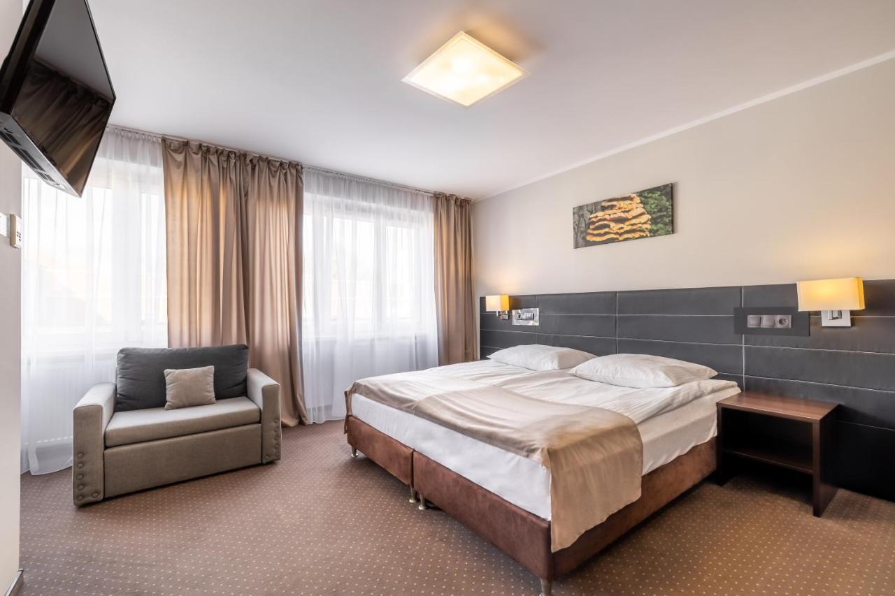 Hotel Lesny Bialystok Exterior photo