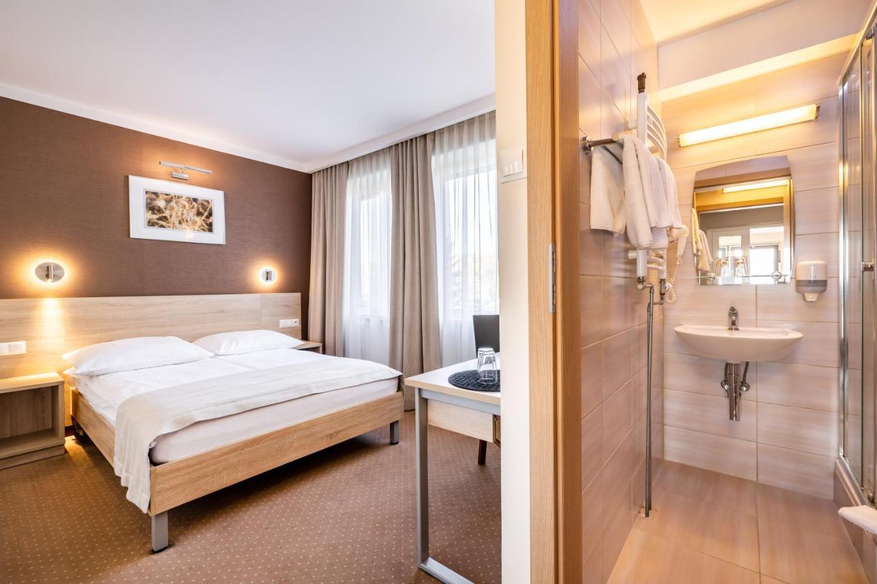 Hotel Lesny Bialystok Exterior photo